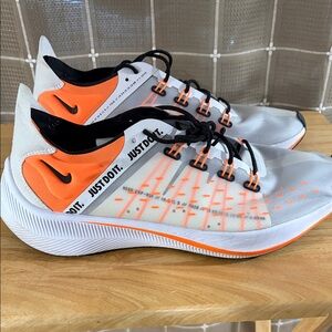 Nike Sportswear EXP-14